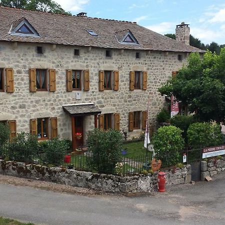 La Pierre Trouee Chambre D'Hotes Châteauneuf-de-Randon Exteriér fotografie
