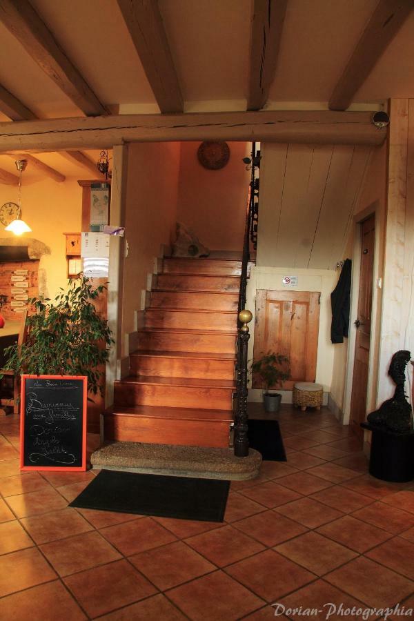La Pierre Trouee Chambre D'Hotes Châteauneuf-de-Randon Exteriér fotografie