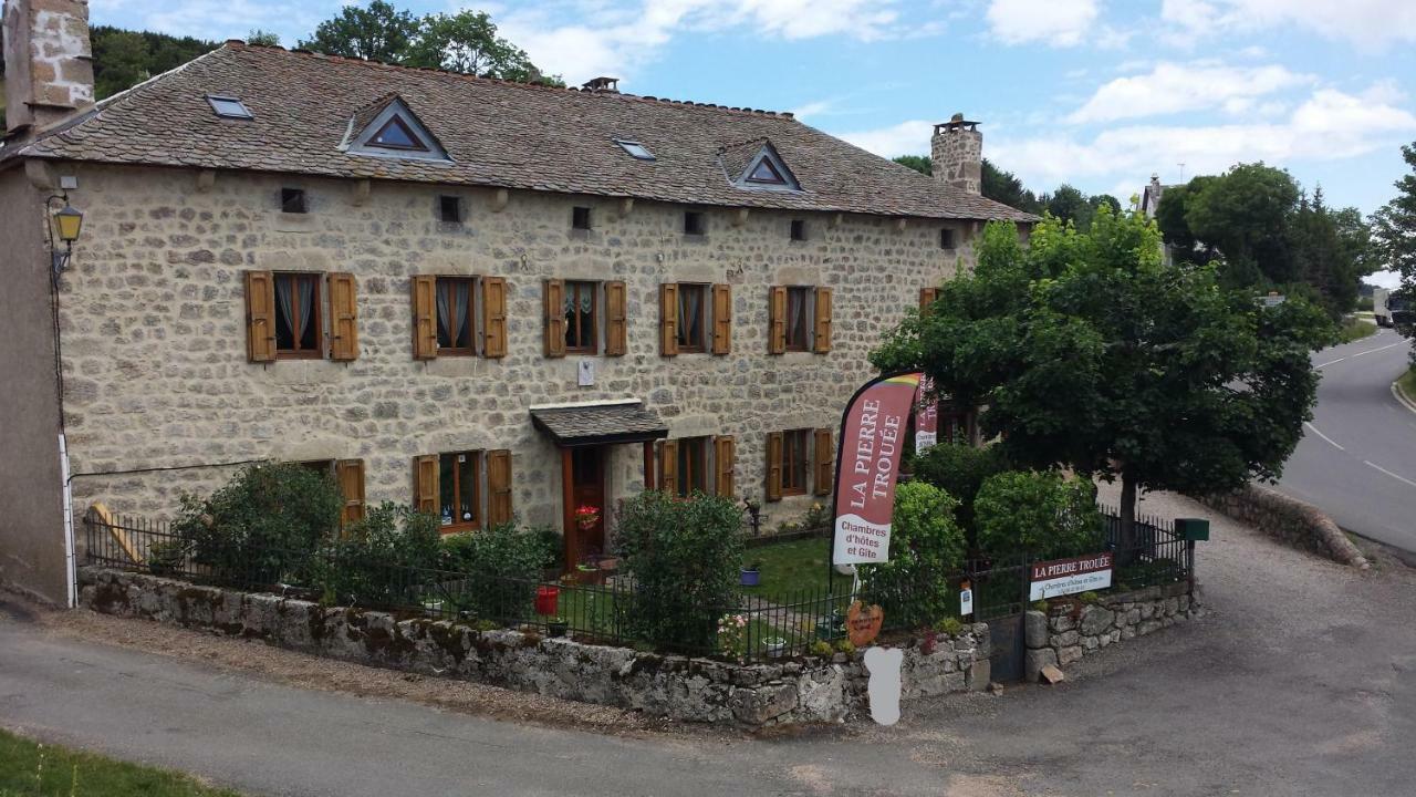 La Pierre Trouee Chambre D'Hotes Châteauneuf-de-Randon Exteriér fotografie