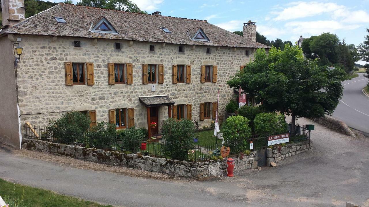 La Pierre Trouee Chambre D'Hotes Châteauneuf-de-Randon Exteriér fotografie